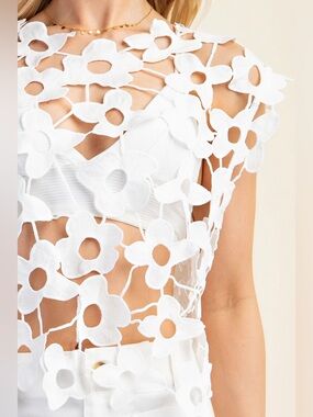 Anthropologie Maeve White Floral Lace Vest